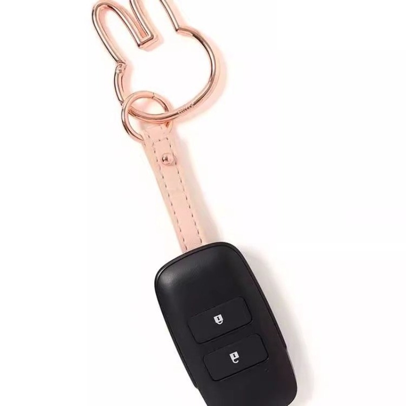 Miffy Keychain Kawaii Cartoon  - Car Accessories Xmas のレビューと価格