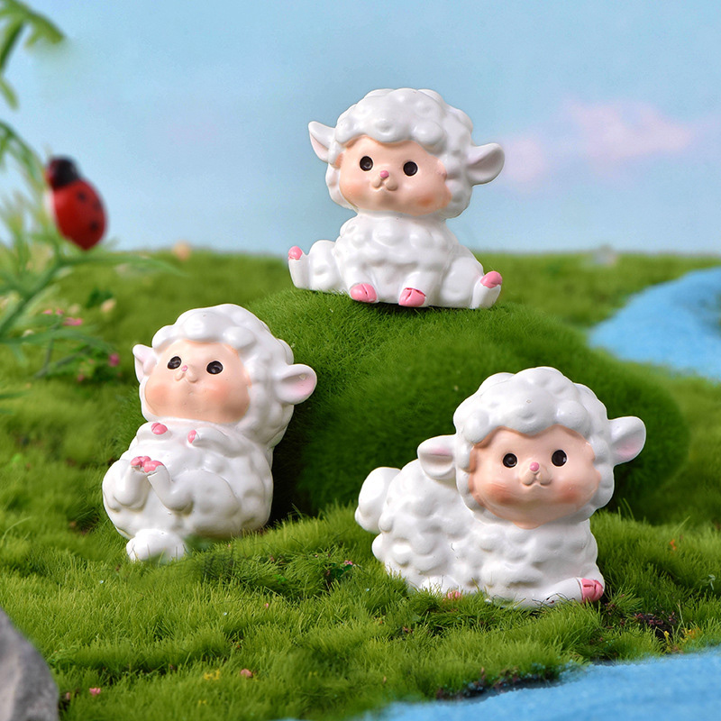 1pc White Sheep Figurine Cute  - Car Accessories Xmas のレビューと価格